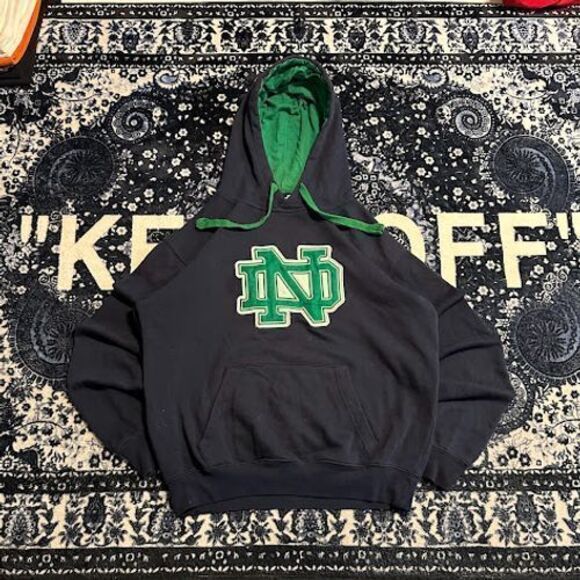 Vintage Notre Dame Embroidered Hoodie/Sweatshirt!‎ - Picture 2 of 4